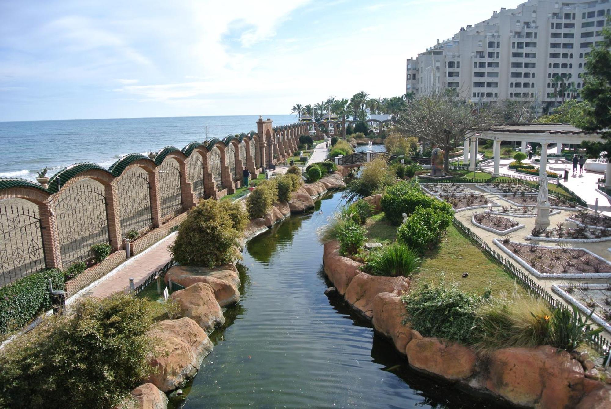 Apartamentos Danesp-Playa De Les Amplaries Marina Dor- Frontales Al Mar Oropesa del Mar Eksteriør bilde