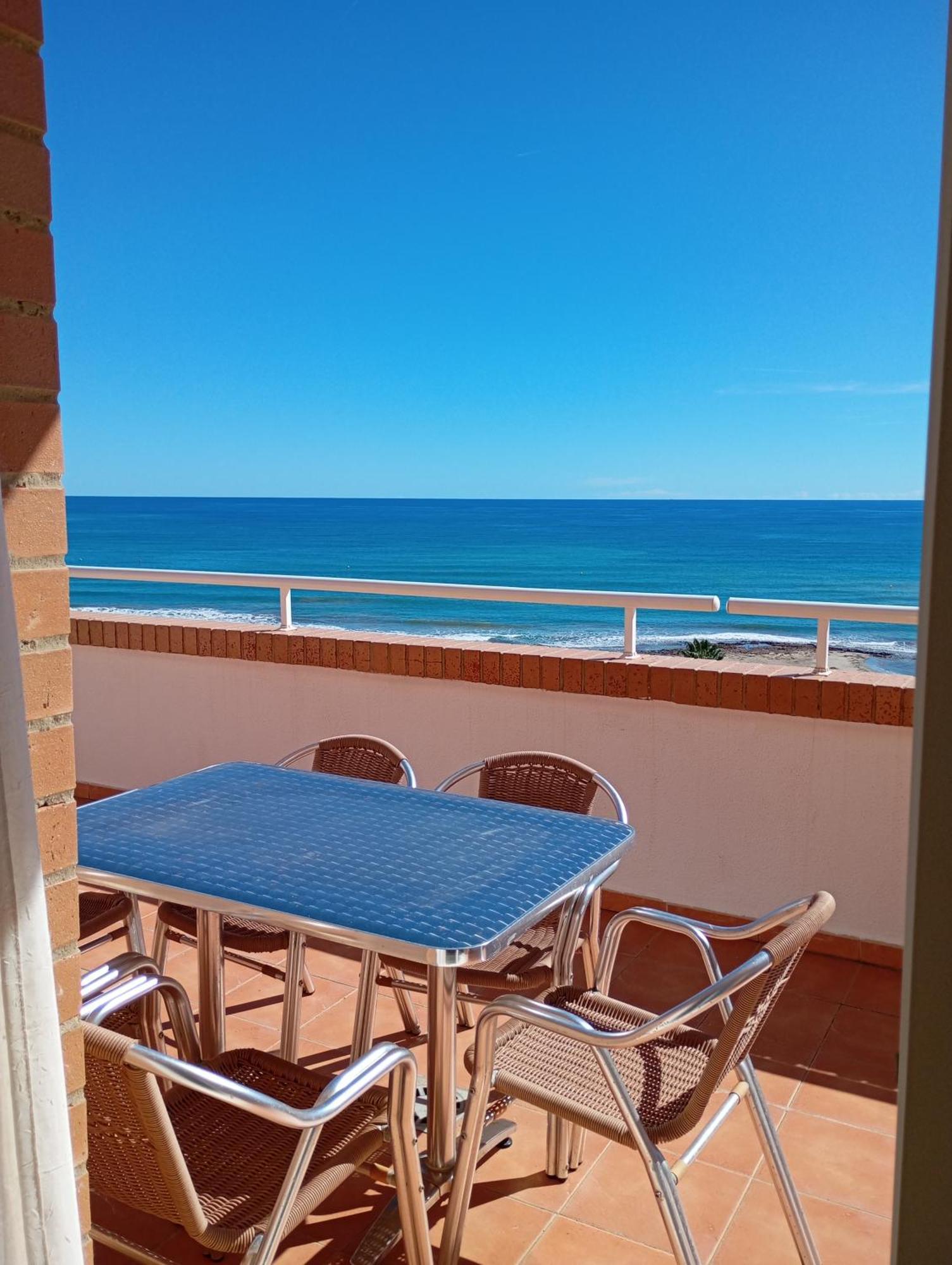 Apartamentos Danesp-Playa De Les Amplaries Marina Dor- Frontales Al Mar Oropesa del Mar Eksteriør bilde